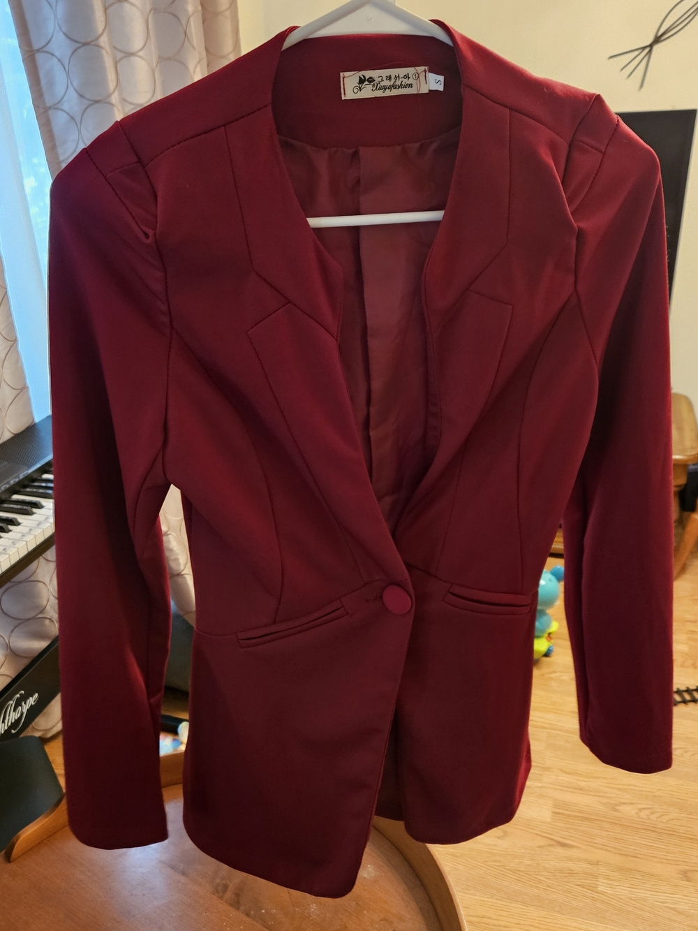 Pinyu Fashion Women'Small Blazer in Red Size Small Like New